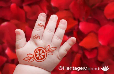 Simple Mehndi Design with Gol Tikki and Hearts