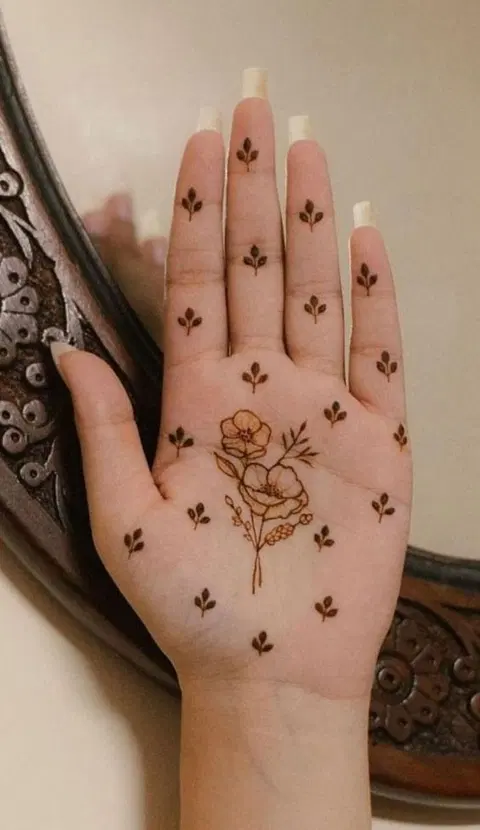 aesthetic arabic flower front hand mehndi design