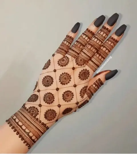 bridal simple jaal back hand mehndi design