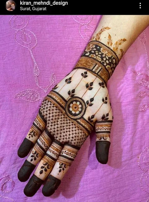 indian simple back hand mehndi design