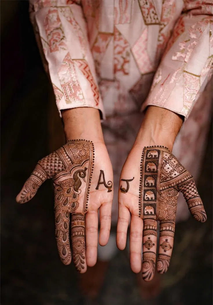 Bridal Royal Back Hand Mehndi Design with Deity (2)