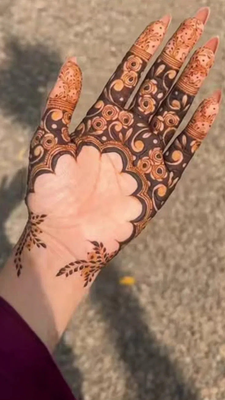 Bridal Pakistani Finger Mehndi Design with Hearts