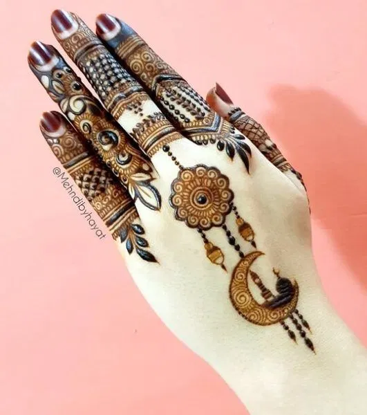 Arabic Stylish Back Hand Mehndi Design with Moon
