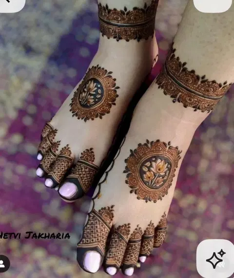 bridal pakistani circle foot mehndi design