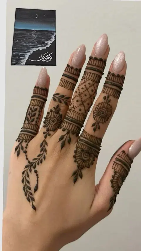 aesthetic arabic bel finger mehndi design