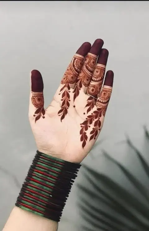 royal simple finger mehndi design