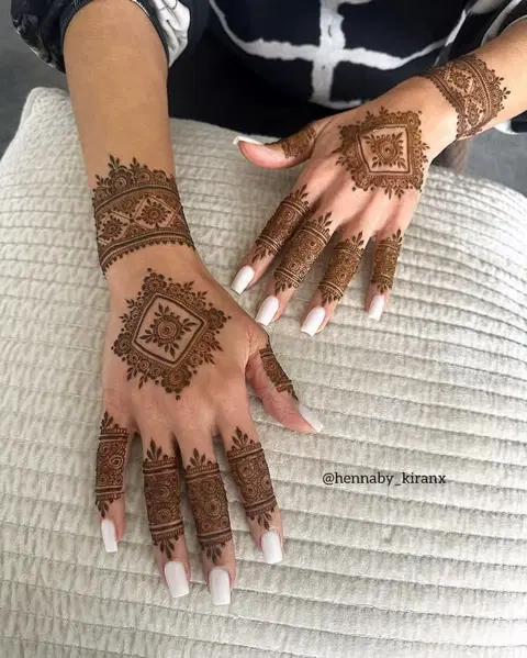 bridal simple back hand mehndi design