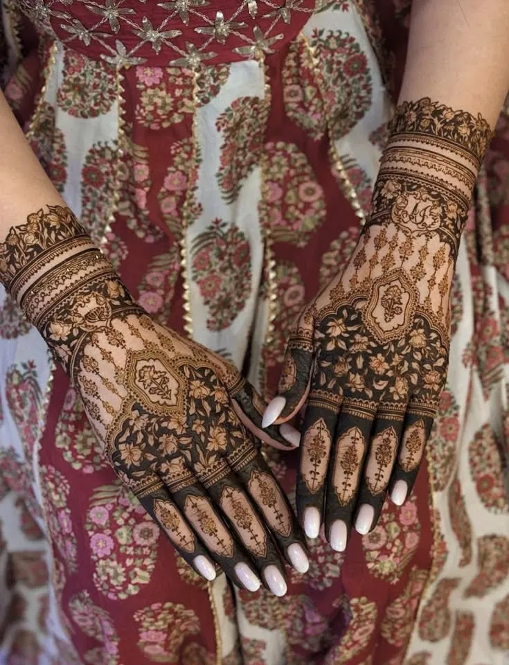 Bridal Indian Front Hand Mehndi Design for Eid