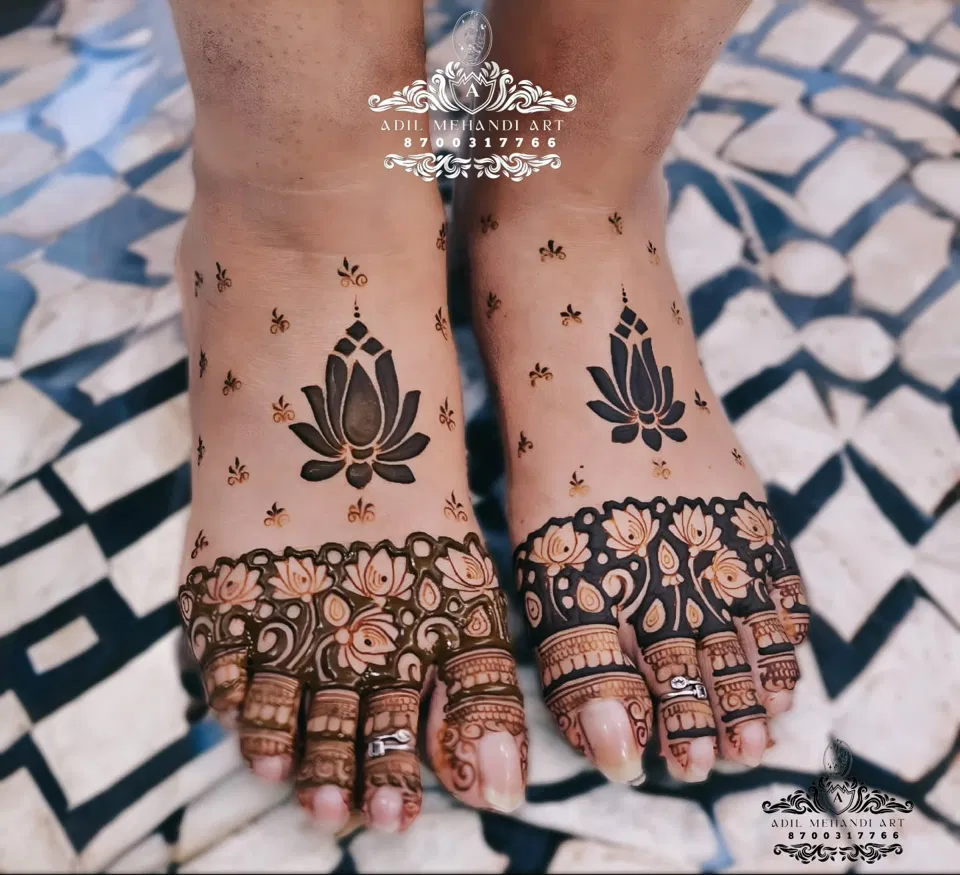 Aesthetic Bridal Foot Mehndi Design with Flowers and Lotus