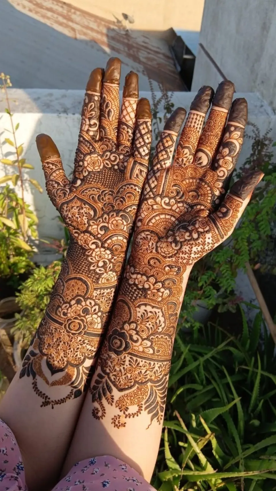 Arabic Bridal Arm Mehndi Design with Deity and Figures