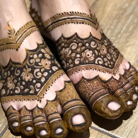 arabic bridal bel foot mehndi design
