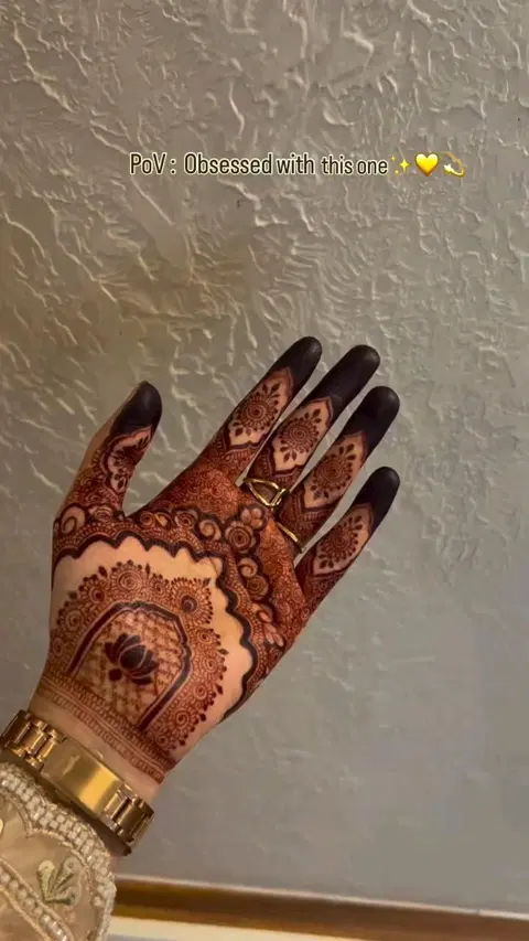 indian royal flower front hand mehndi design