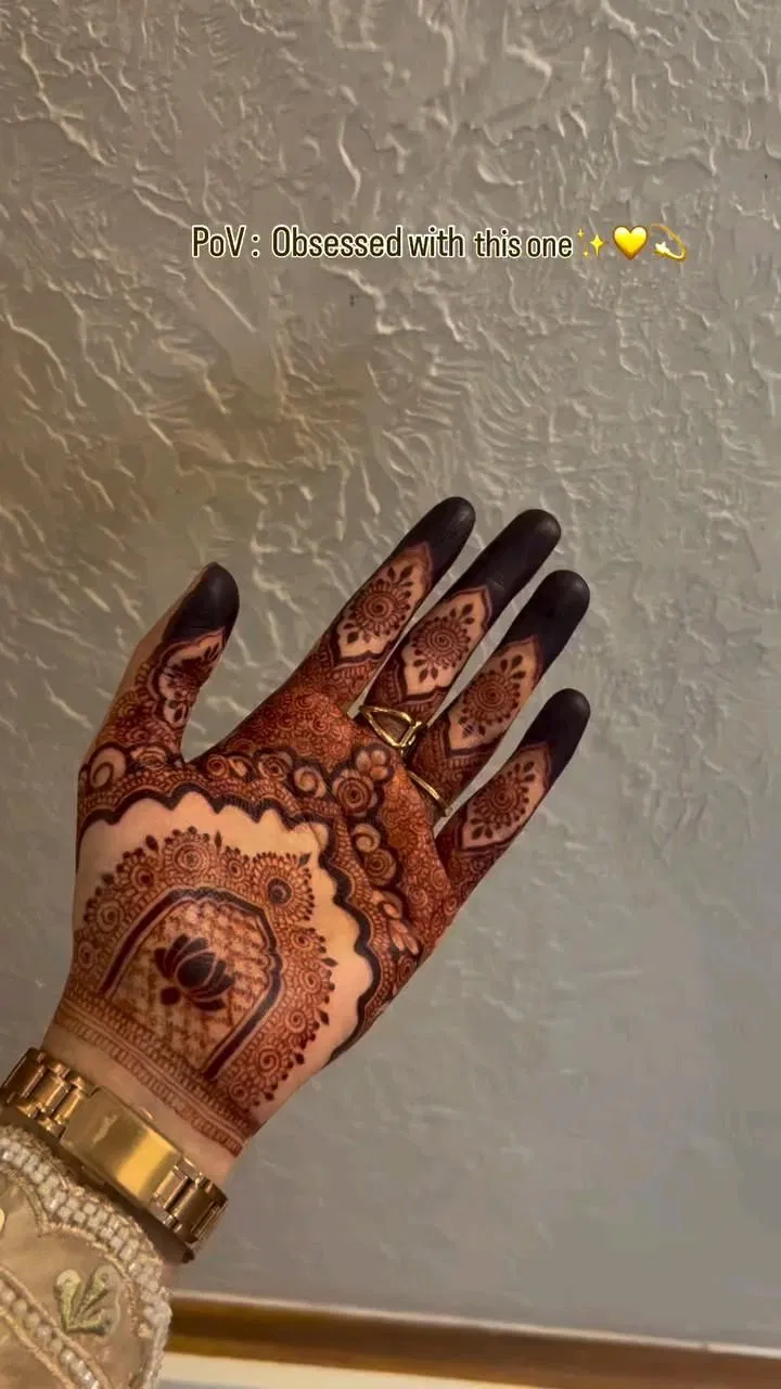 Indian Royal Front Hand Mehndi Design with Flowers