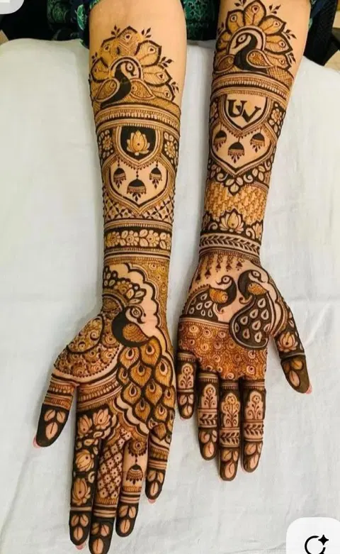 bridal royal circle back hand mehndi design