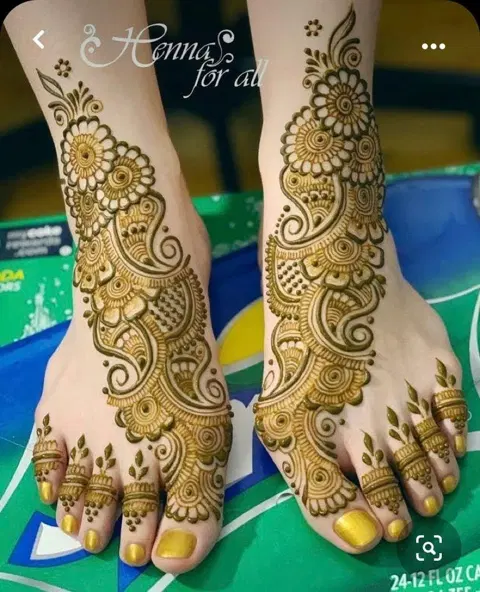 bridal stylish back hand mehndi design