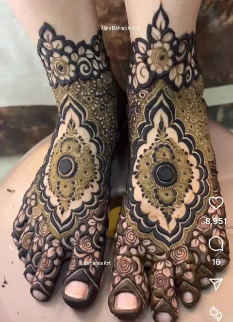 bridal indian flower finger mehndi design