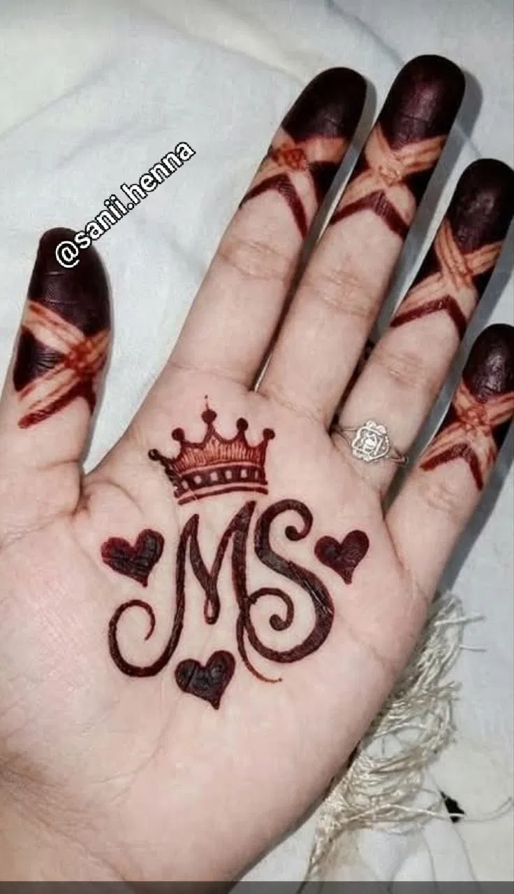 Simple Finger Mehndi Design with Hearts and Hidden Name