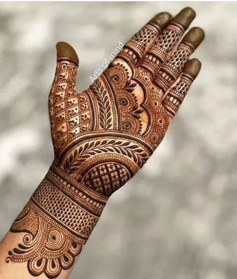 indian simple back hand mehndi design