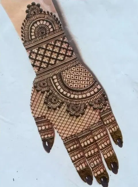 bridal bel back hand mehndi design