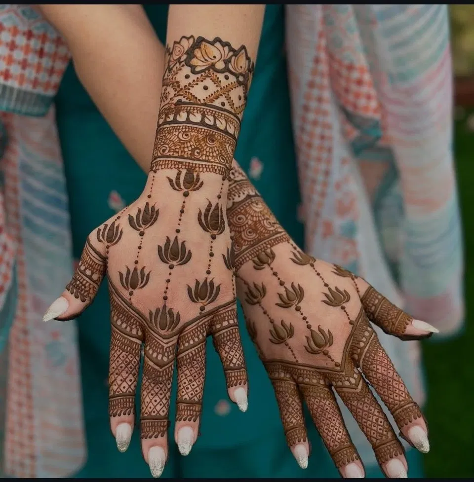 Bridal Indian Back Hand Mehndi Design with Lotus for Engagement (2)
