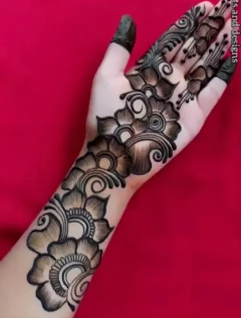 arabic simple arm mehndi design