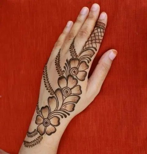 arabic simple back hand mehndi design
