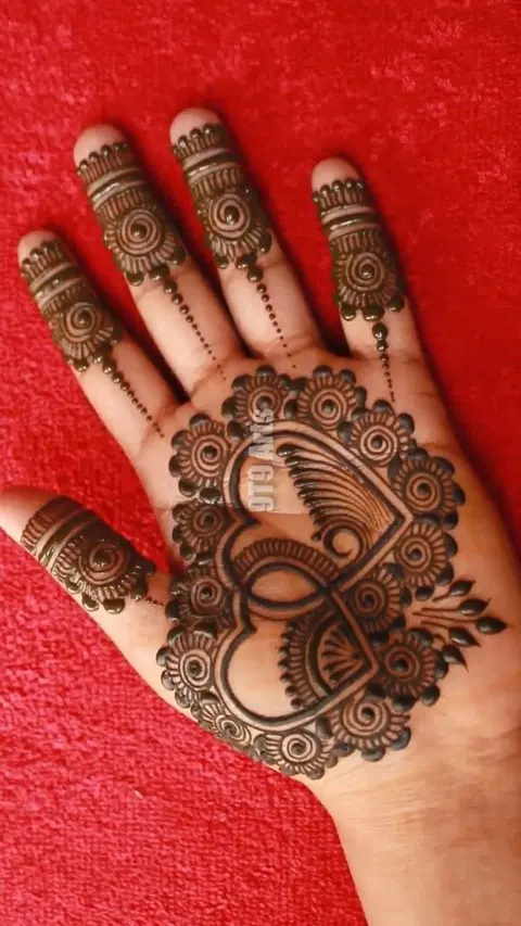 simple heart back hand mehndi design