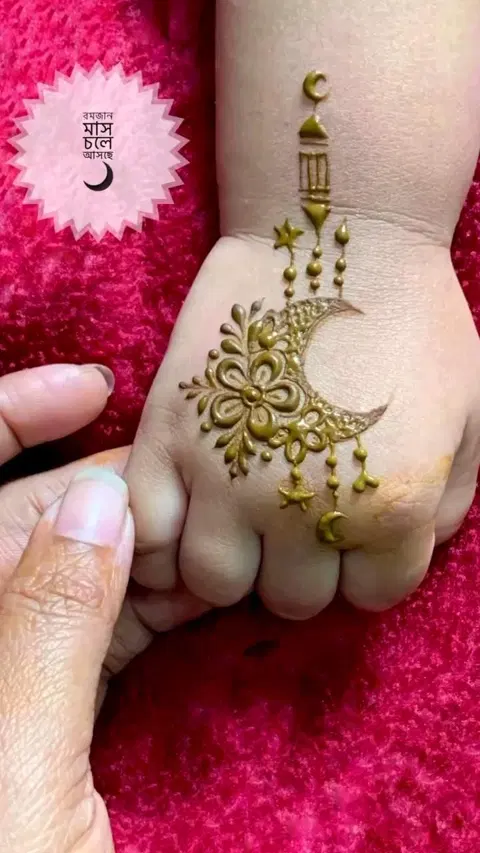 simple moon back hand mehndi design