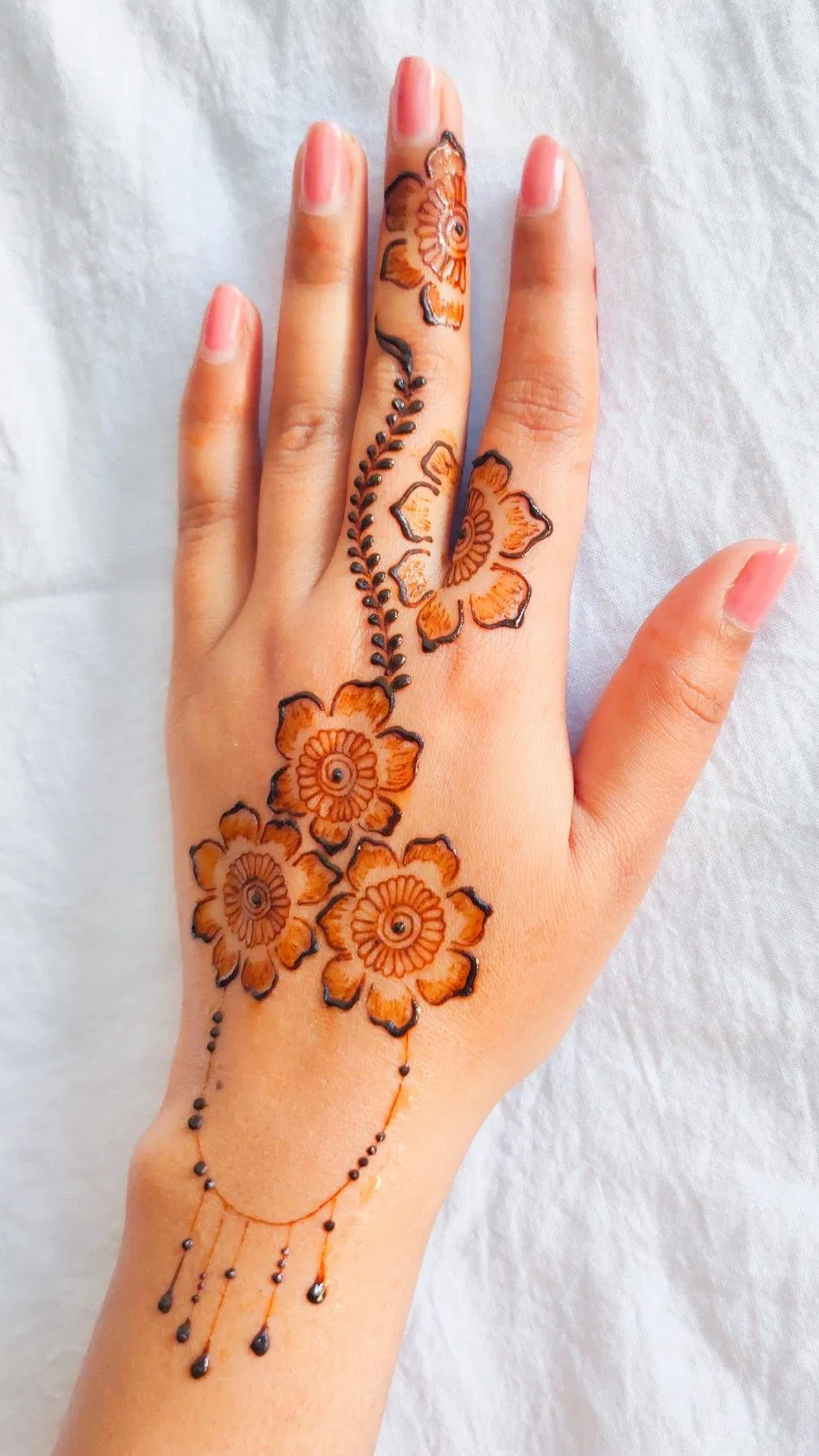 Simple Back Hand Mehndi Design with Flowers and Lotus (3)