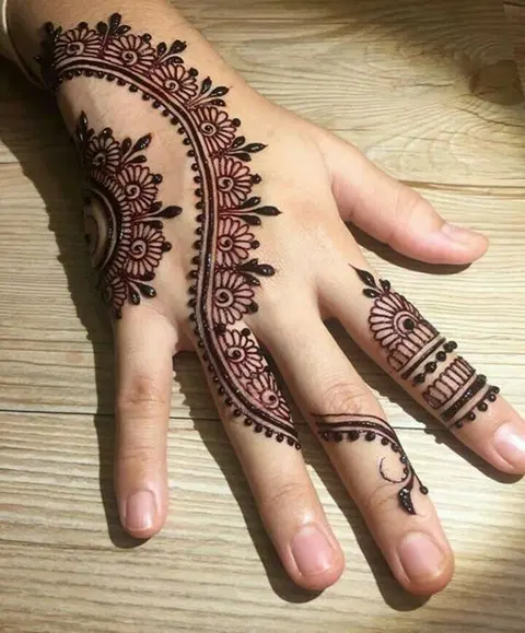 simple bel mehndi design