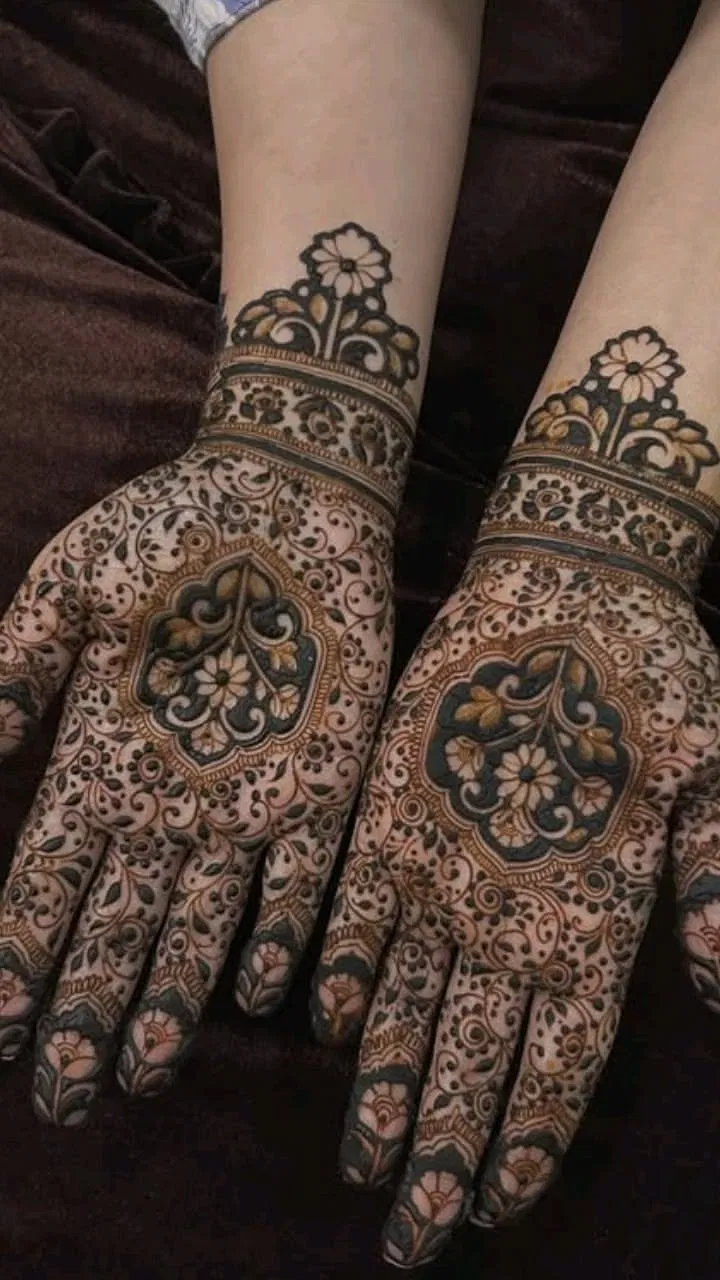 Bridal Pakistani Arm Mehndi Design with Figures for Engagement