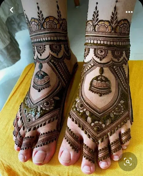 bridal indian deity foot mehndi design