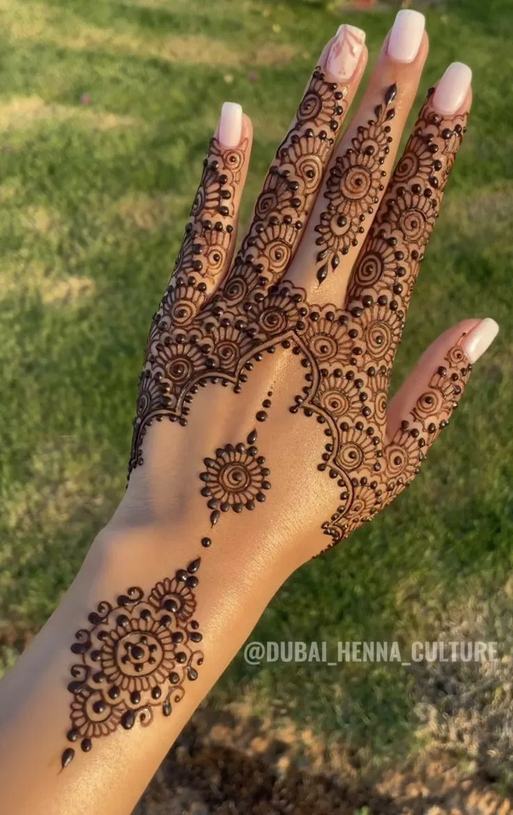 Bridal Simple Full Hand Mehndi Design with Gol Tikki for Diwali
