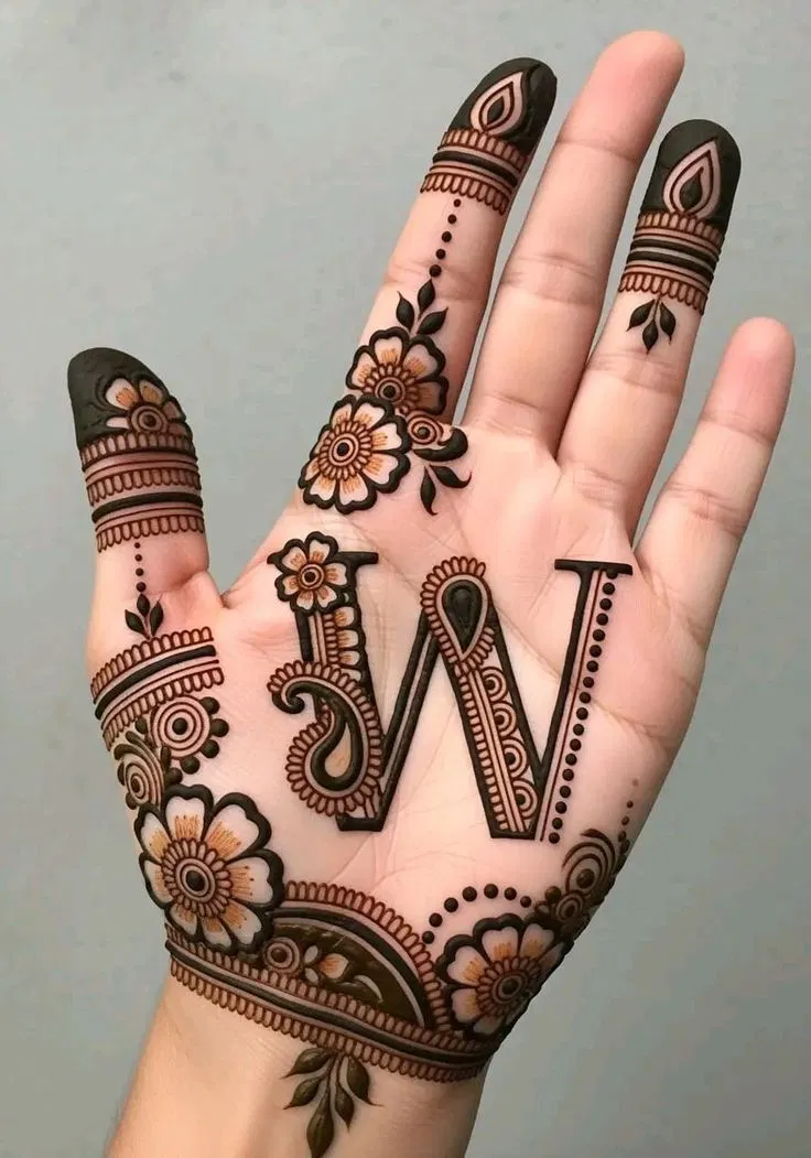 Aesthetic Royal Finger Mehndi Design (5)