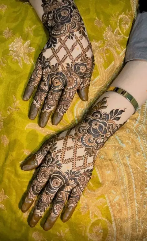 bridal simple full hand mehndi design