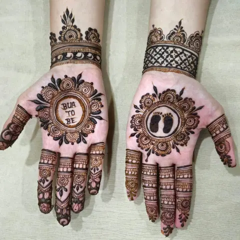 bridal simple circle foot mehndi design