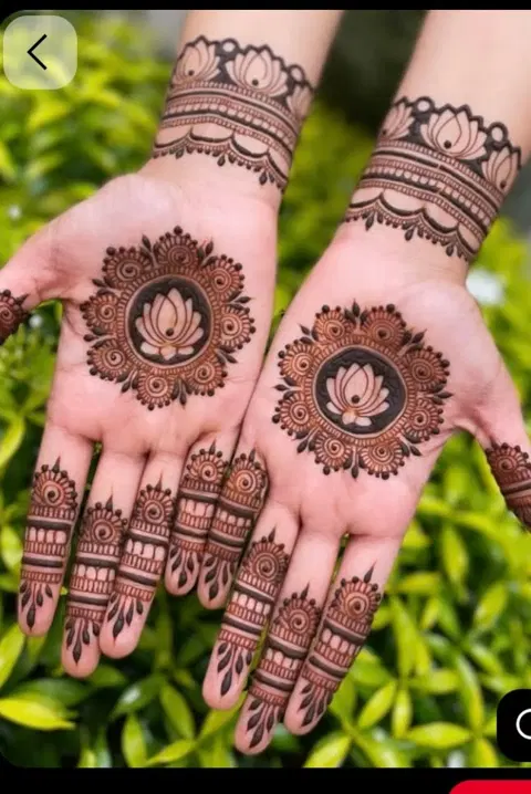 bridal indian circle back hand mehndi design