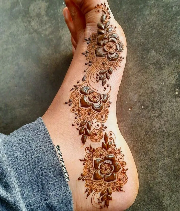 Arabic Bridal Foot Mehndi Design (9)