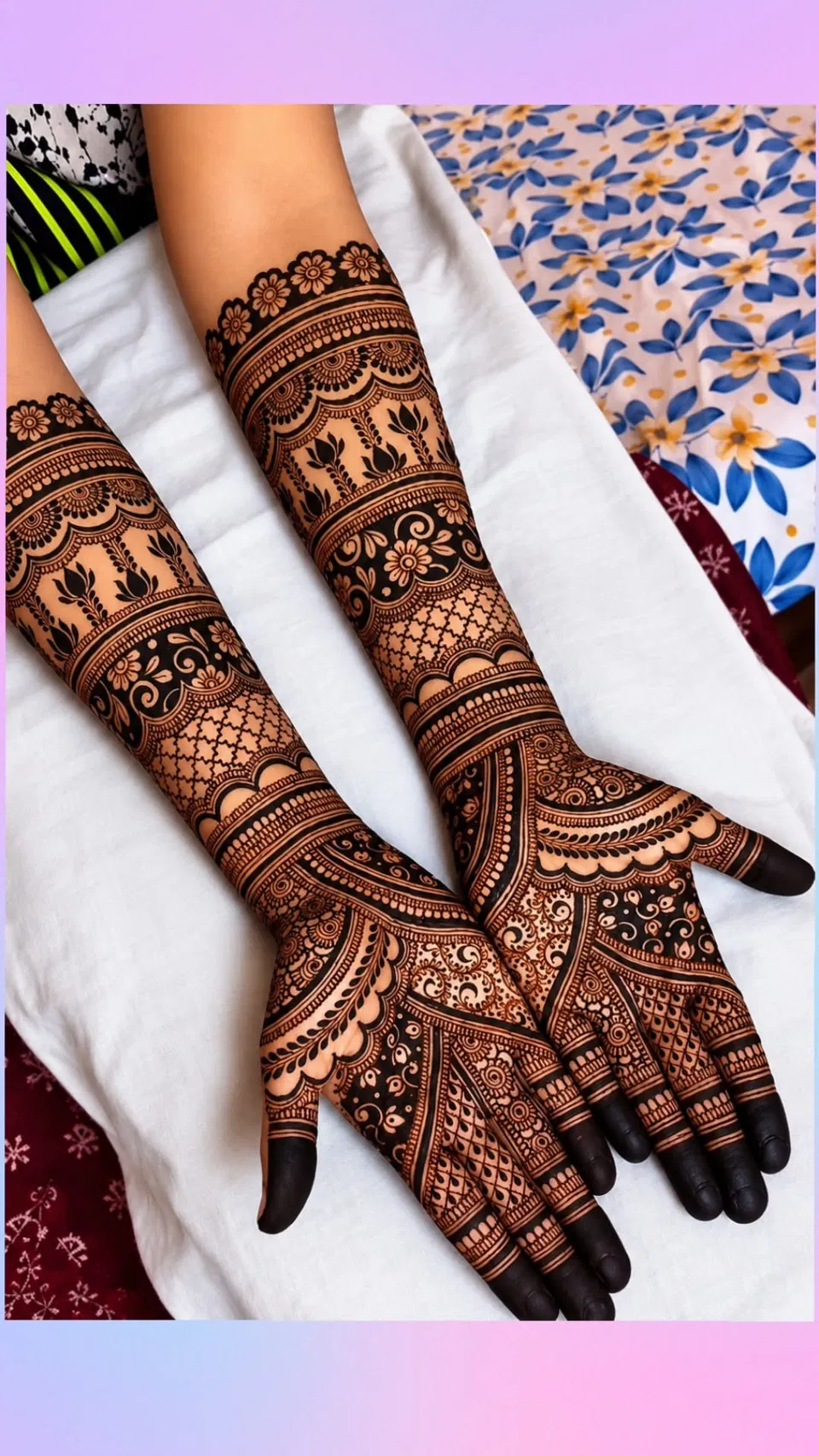 Bridal Stylish Front Hand Mehndi Design with Figures for Karwa Chauth (2)