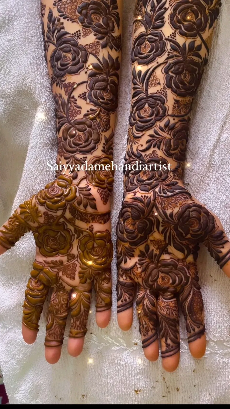 Bridal Dubai Front Hand Mehndi Design with Figures and Flowers