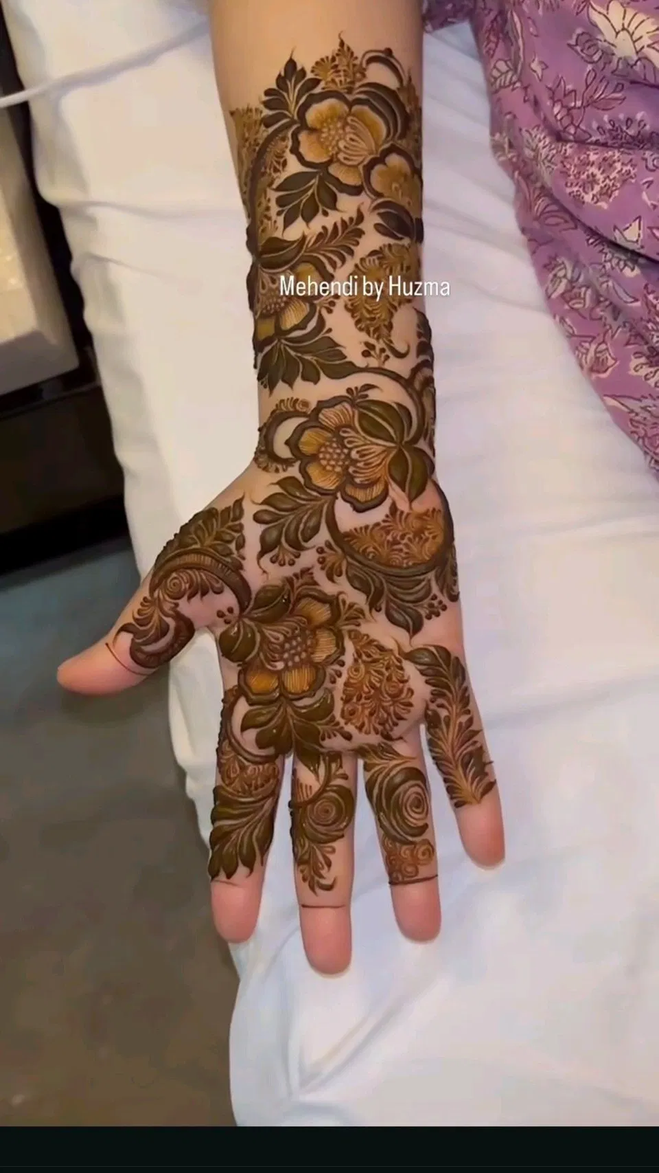 Arabic Bridal Arm Mehndi Design with Flowers (4)