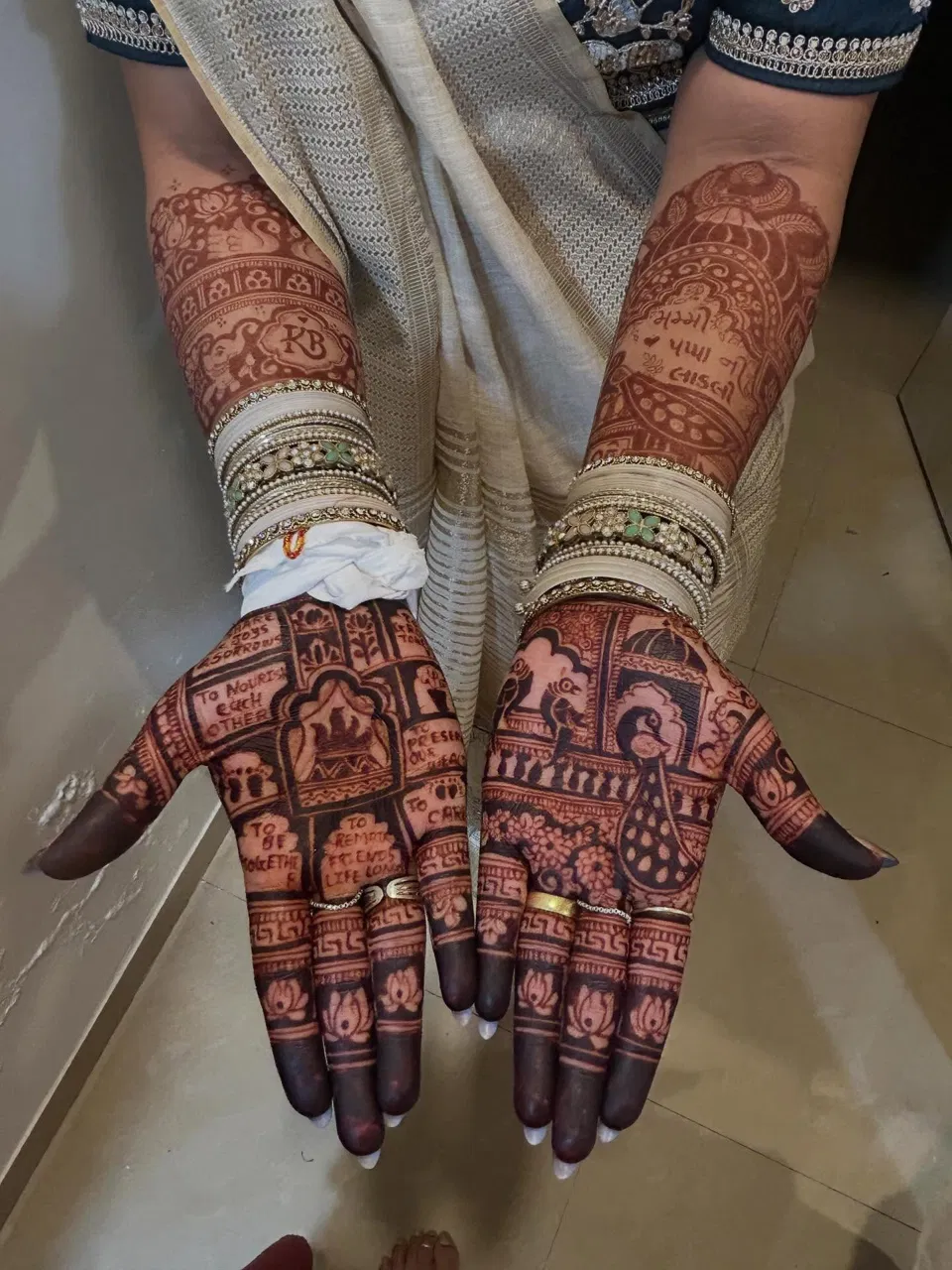 Bridal Front Hand Mehndi Design with Figures and Peacock (3)