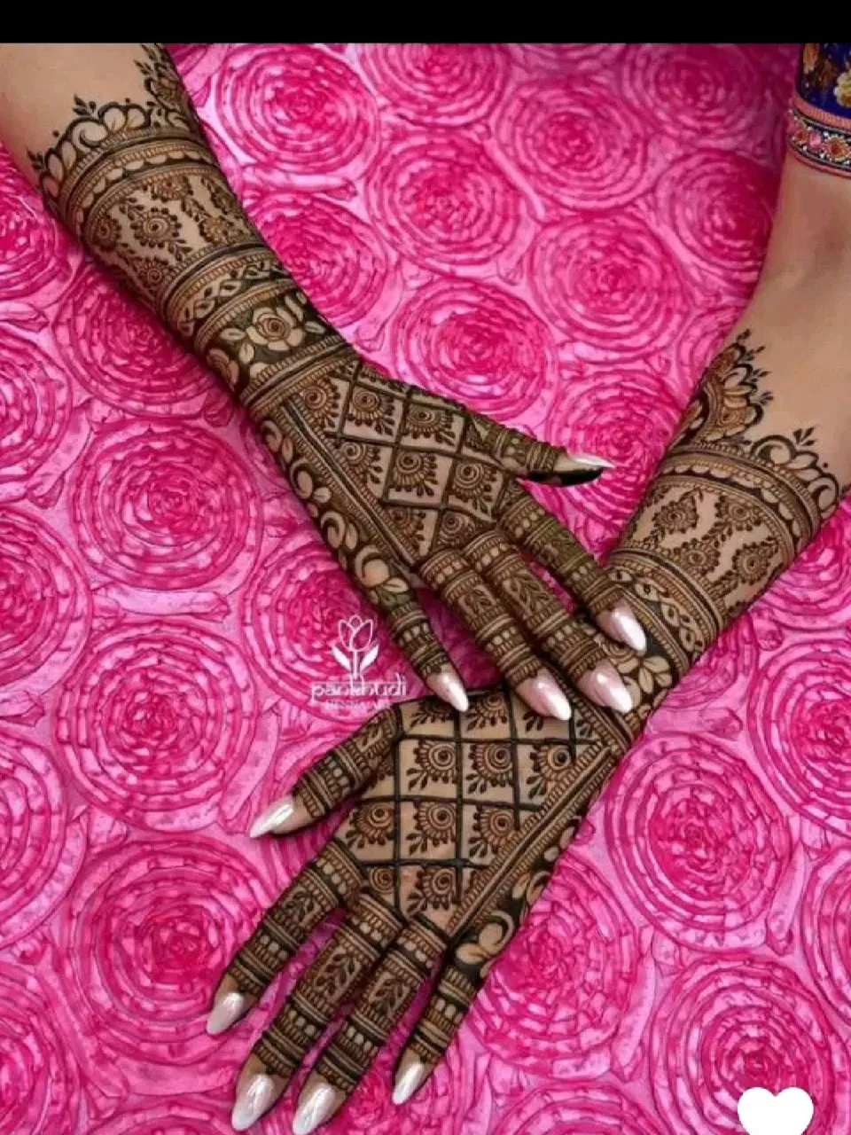 Arabic Bridal Back Hand Mehndi Design with Figures and Hearts for Karwa Chauth (2)