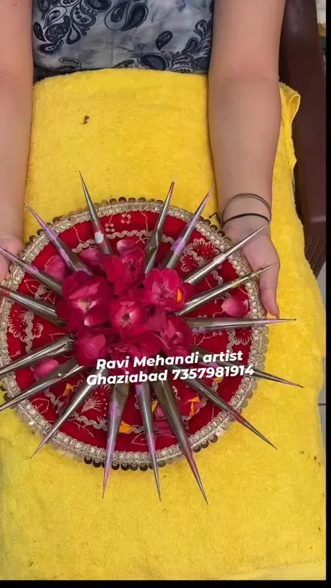 circle mehndi design