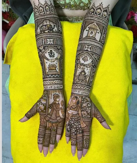 figure full hand mehndi design