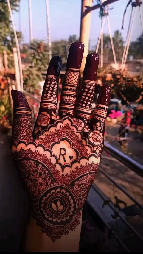 bridal indian name front hand mehndi design