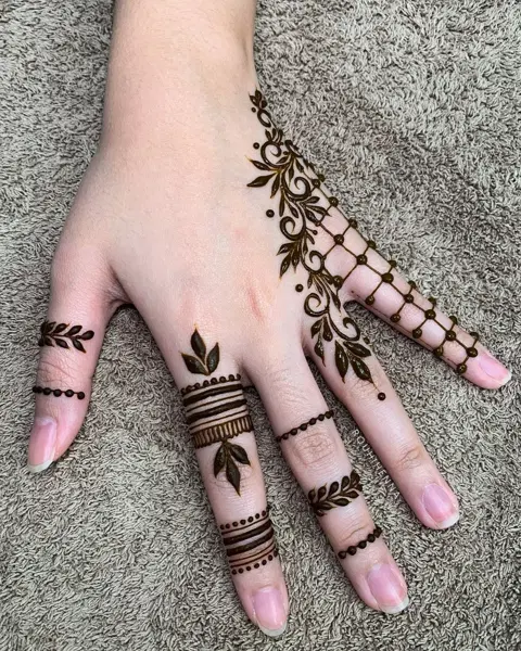arabic simple lotus back hand mehndi design