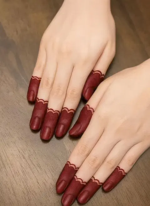 aesthetic simple back hand mehndi design