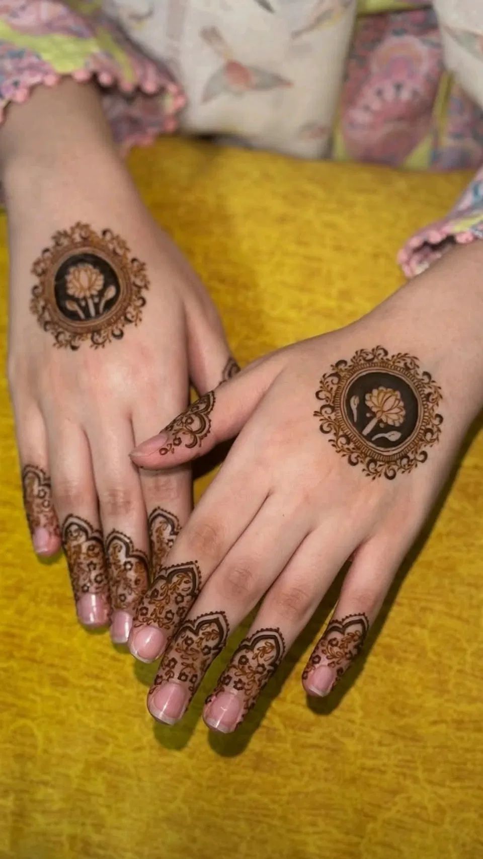 Arabic Simple Back Hand Mehndi Design with Gol Tikki and Lotus