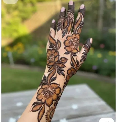 arabic bridal circle back hand mehndi design